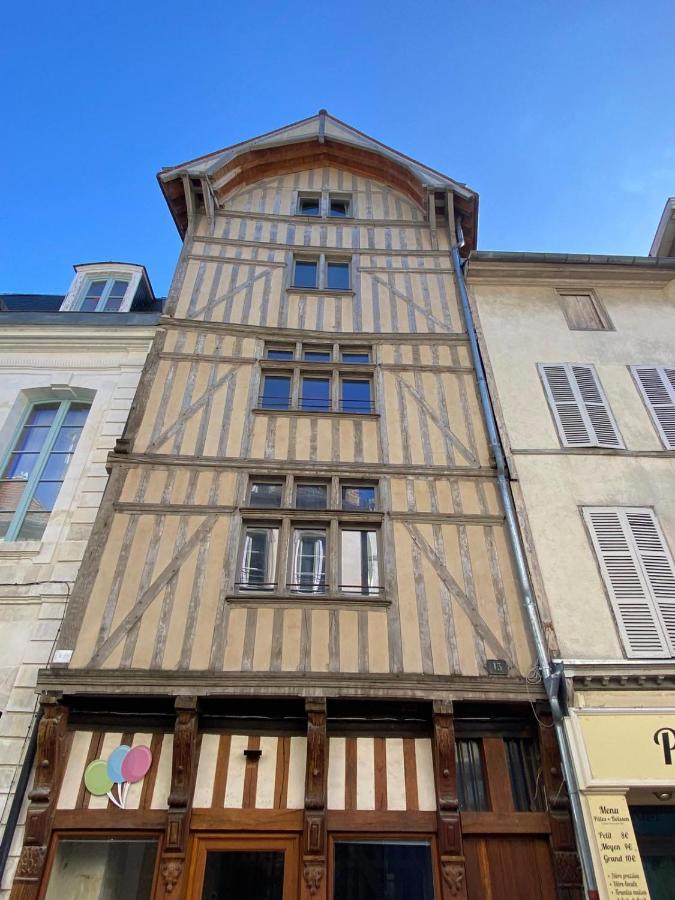 Le Troyes Clochers Bagian luar foto